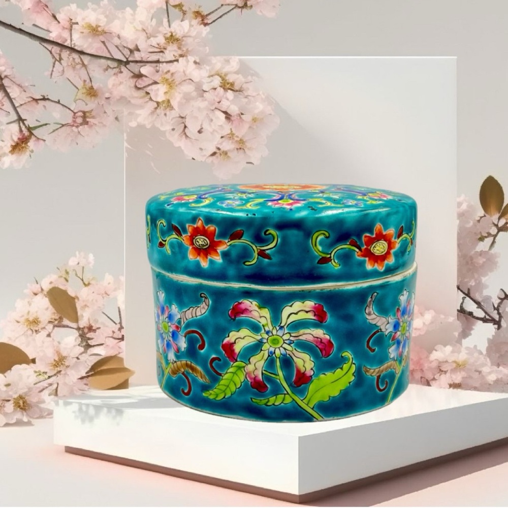 Handcrafted Chinese Floral Enameled Porcelain Covered Trinket or Jewelry Dish